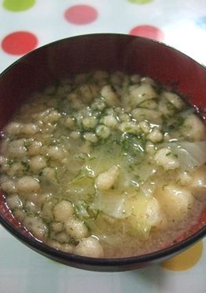 揚げ玉・青海苔入り❤キャベツの味噌汁-レシピのメイン写真