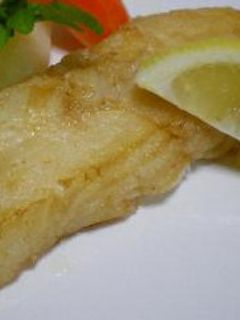 カレイ(又は鮭)のムニエル-レシピのメイン写真