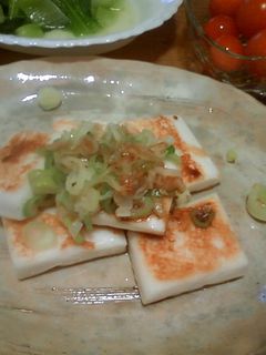 激簡単☆はんぺんのネギのっけ焼き-レシピのメイン写真