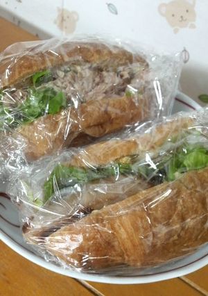 クロワッサンのサンドイッチ-レシピのメイン写真
