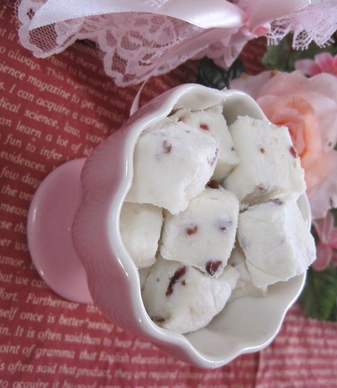 クランベリー入りミルキーマシュマロ by miyuki12 【クックパッド