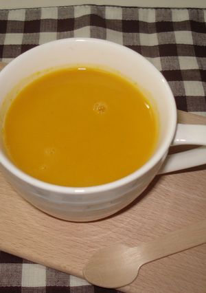 かぼちゃとニンジンの黄色いスープ-レシピのメイン写真