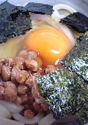 大好き！ ふわふわ卵の納豆うどん-レシピのメイン写真