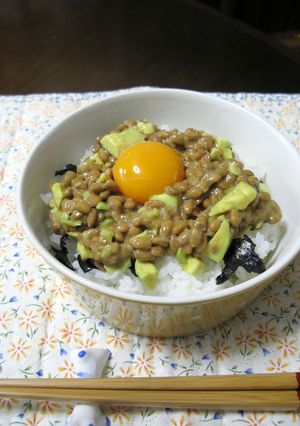 アボカド納豆丼♪味ポン入り-レシピのメイン写真
