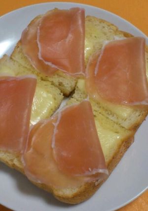 生ハムでチーズトースト-レシピのメイン写真