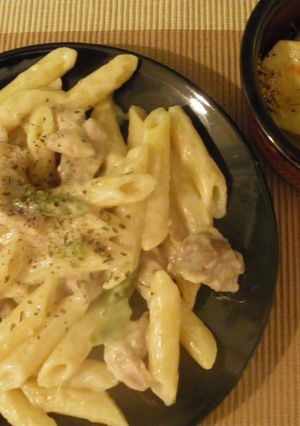 アスパラとチキンのクリームペンネ-レシピのメイン写真