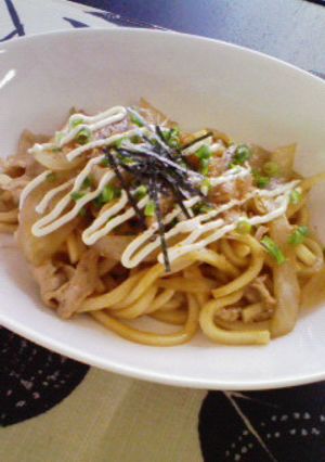 玉ねぎの焼きうどん-レシピのメイン写真