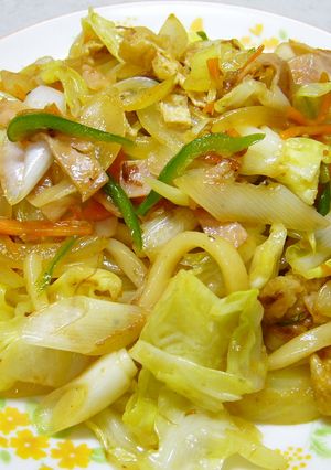 簡単!おいしい!シンプル醤油焼うどん♪-レシピのメイン写真