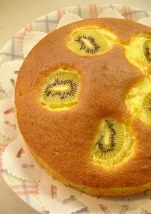 甘酸っぱい初恋の味❤キウイケーキ-レシピのメイン写真