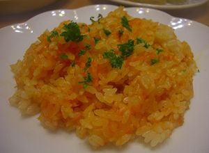 炊飯器で簡単♪栄養満点の人参ピラフ-レシピのメイン写真