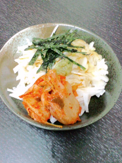 簡単おつまみ!山芋千切りキムチ添え♪-レシピのメイン写真