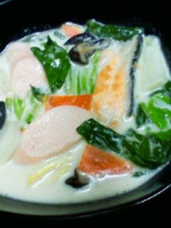 お魚のソーセージと鮭の中華風クリーム煮-レシピのメイン写真