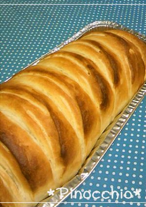 ＨＢ✾パイシートで簡単デニッシュ風食パン-レシピのメイン写真