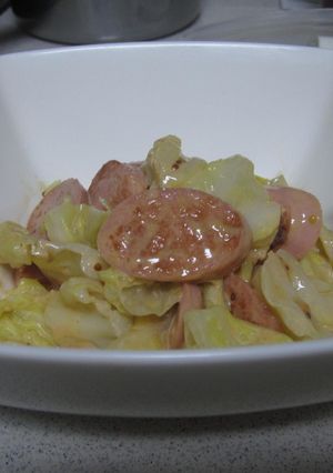 キャベツと魚肉ソーセージのサラダ-レシピのメイン写真
