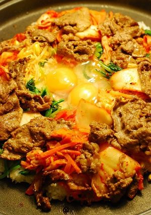 ホットプレートで簡単♪石焼きビビンバ-レシピのメイン写真