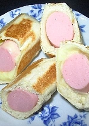 主役はソーセージ！極太？！ストレートパン-レシピのメイン写真