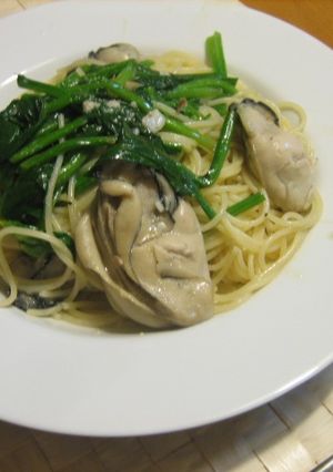 ぱぱっとかきとほうれんそうのスパゲッティ-レシピのメイン写真