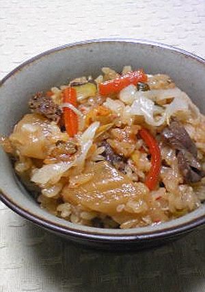 本格風☆キムチと牛ごぼうの炊き込みご飯-レシピのメイン写真
