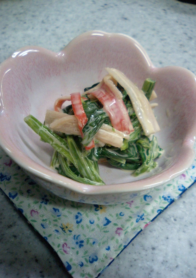 お弁当の一品に☆法蓮草と蟹カマのおひたし-レシピのメイン写真