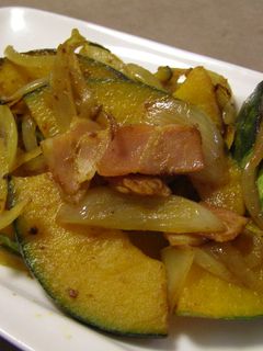かぼちゃとベーコンのニンニクカレー炒め♪-レシピのメイン写真