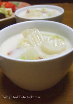 白菜とベーコンのクリームスープ-レシピのメイン写真