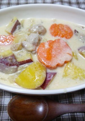 うちのクリームシチュー-レシピのメイン写真