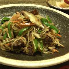 รูปของ 常備野菜で作る簡単チャプチェ！