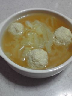 ヘルシー 凍り豆腐と鶏ミンチの白菜スープ-レシピのメイン写真