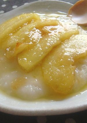 とろーり♬リンゴと餅の塩キャラメルソテー-レシピのメイン写真