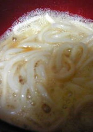 一人のお昼に　超簡単釜玉うどん-レシピのメイン写真