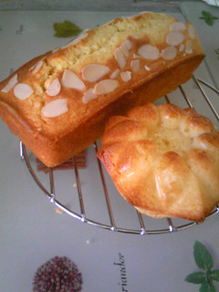 A picture of HMで簡単♪アーモンドパウンドケーキ.