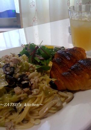 オリーブ入り☆豚肉とキャベツのパスタ-レシピのメイン写真