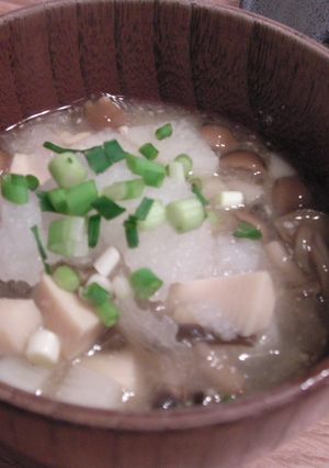 生姜で温まるとろとろみそ汁-レシピのメイン写真