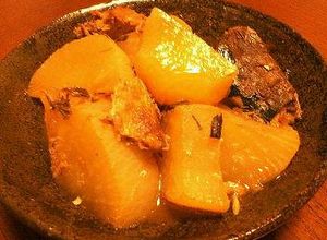 大根と鯖の味噌煮缶だけ、らくらく煮物-レシピのメイン写真