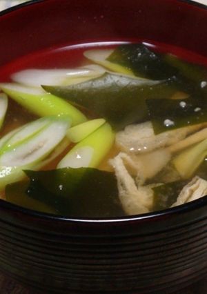 美味しい（正しい）ワカメのおみそ汁-レシピのメイン写真