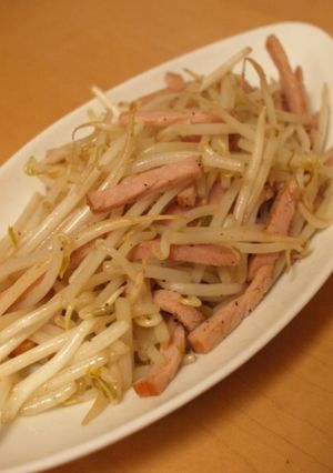 厚切りハムともやしの炒めもの-レシピのメイン写真
