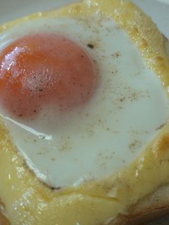 簡単☆朝食☆半熟マヨたまごトースト-レシピのメイン写真