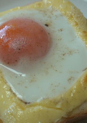 簡単☆朝食☆半熟マヨたまごトースト-レシピのメイン写真