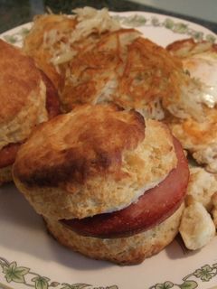 アメリカンなビスケット☆朝食に!-レシピのメイン写真