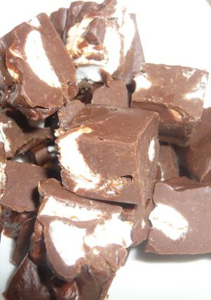 バレンタインに♪一口サイズのふわチョコ-レシピのメイン写真