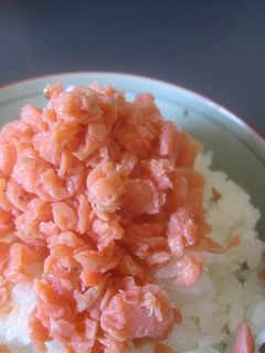 レンジで簡単!しっとり鮭フレーク-レシピのメイン写真