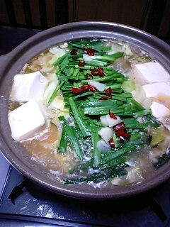博多発!野菜いっぱい簡単もつ鍋♪-レシピのメイン写真