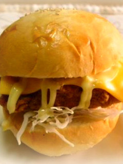 レンジパンでバーガー♪-レシピのメイン写真