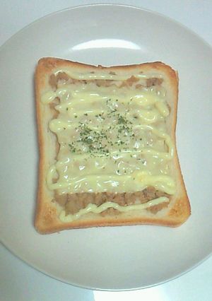 そぼろトースト-レシピのメイン写真