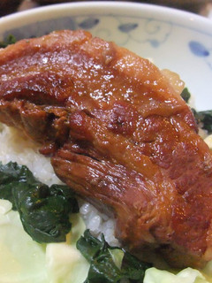 ドンと大きな豚の角煮丼-レシピのメイン写真