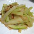 ブロッコリーの芯、大好き!にんにく炒め☆