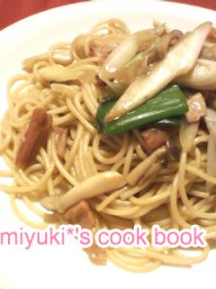 簡単!ベーコン&葱&しめじ和風パスタ♪-レシピのメイン写真