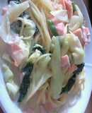 冷凍キャベツとサーモンのクリームパスタ