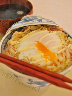速効丼ぶり朝ごはん☆巣籠りとろ~り玉子丼-レシピのメイン写真