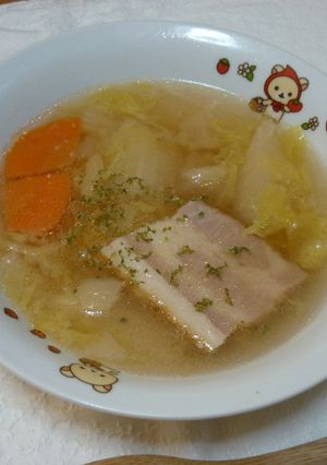 白菜と厚切りベーコンのスープ-レシピのメイン写真